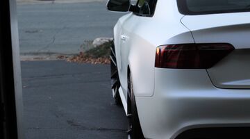 Auto's geliefd onder criminelen