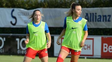 Eleni Rittmann mooiste voetbalster ter wereld