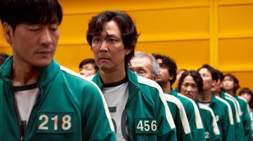 squid game clues hints verborgen