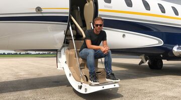 privévliegtuigen Nederlandse dj's Armin van Buuren Afrojack Martin Garrix