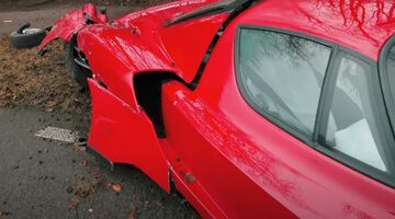 Ferrari enzo crash baarn