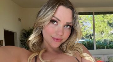 Mia Malkova vertelt raarste verzoeken