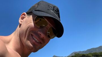 Rico Verhoeven vriendin Naomy van Beem foto