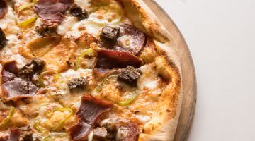 afvallen voedingsmiddelen met onwijs veel calorieën pizza