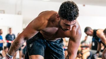 welke plekken val je als eerste af lichaam