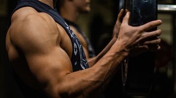 5 belangrijke gewoontes van iedere gespierde man