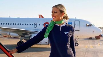 De Instagram van stewardess Mandy tovert een lach op je gezicht