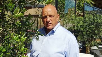 Herman den Blijker zet zijn prachtige miljoenenvilla te koop