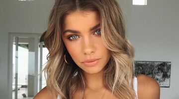 kristina mendonca fotoshoot viral video tiktok instagram