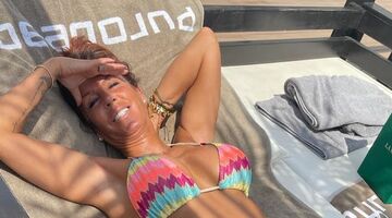 Rachel hazes foto voorgezel