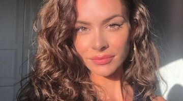 dayenne huipen noa van der bij sem smit candy rae fleur mooiste voetbalvrouwen eredivisie spelers daley blind danilo pereira cody gakpo