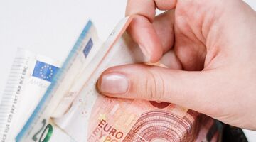 hoe hoog gemiddelde studieschuld nederland 2022