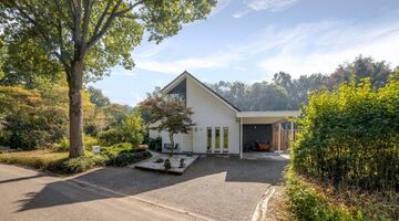 villa Wietze de Jager zwolle opnieuw te koop