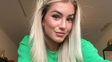 Karen Smit the bachelor instagram