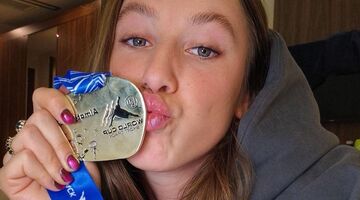 Suzanne Schulting koopt appartement