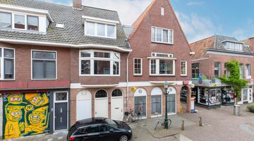 Teun koopmeiners koopt woningen in alkmaar funda