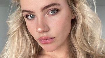 juultie tieleman instagram sneeuw vakantie badpak