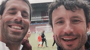 nederlandse voetbaltrainer ruud van nistelrooij mark van bommel pandjesbaas