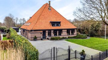 Funda woning Warmenhuizen