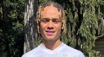 gemiddelde salaris voetballers nederland eredivisie eerste divisie