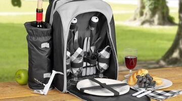 De Lidl verkoopt nu een mega handige picknick rugtas met alles erop en eraan