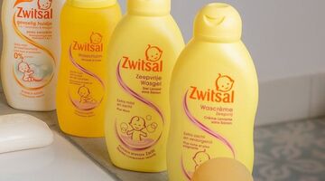 hoeveel kost een baby eerste jaar geld gezin gemiddeld