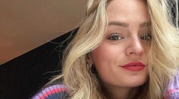 Iris de Waard (Temptation Island) laat mega tattoo zetten en showt het resultaat