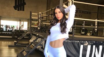 hoe mooie vrouw benaderren in sportschool aanspreken