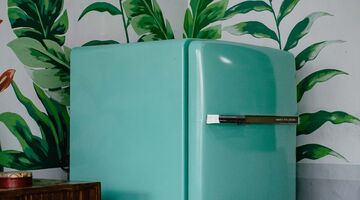 waarom koelkast 10 cm van de muur af plaatsen