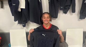 wekelijks salaris PSV spelers