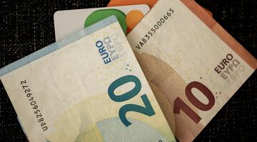 universitaire studies wo met laagste gemiddelde salaris nederland