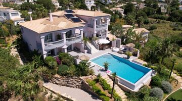 villa surgo overnachten B&B vol liefde Marian Trott