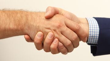 waarover onderhandelen naast salaris nieuwe baan