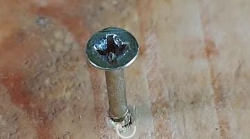 dolgedraaide schroef verwijderen hoe