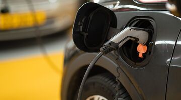 goedkoopste gemeenten elektrische auto opladen kosten waar