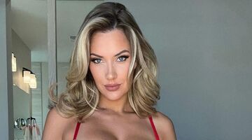 paige spinarac kerst outfit instagram