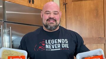 dieet sterkste man ter wereld 120000 kcal