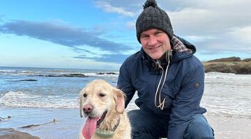 man vindt portemonnee na 30 jaar vermist