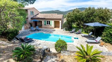 villa frankrijk huren groepen