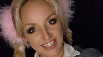 Britney Spears Lookalike