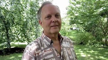 man werd door foutje de rijkste persoon op aarde