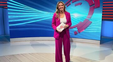 eline de zeeuw presentatrice mooie vrouw