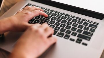 vrouw opgelicht online google