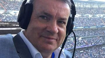 salaris voetbalcommentator