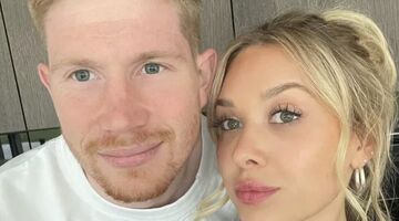 vriendinnen en vrouuwen voetballers belgie rode duivels