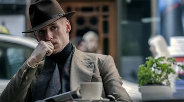 eddie redmayne salaris the day of the jackal serie