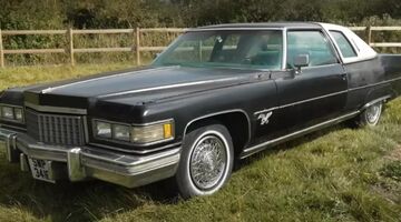 mannen kopen oude auto op facebook marketplace