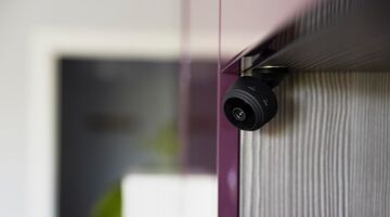 Verborgen camera's in huis den bosch bij vrouw