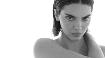 tyopless kendall jenner