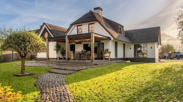 funda villa aalsmeer te koop